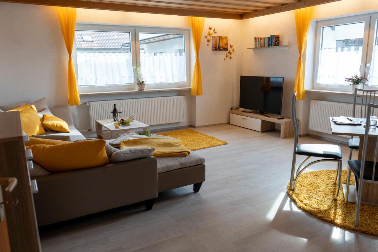 Ferienwohnung Hertreiter In Dingolfing 110Qm Exterior foto
